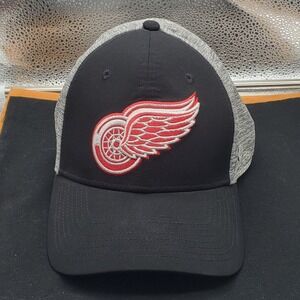 Detroit Red Wings Hat Cap Fitted Mens L/XL Black Gray NHL Hockey Authentic Pro